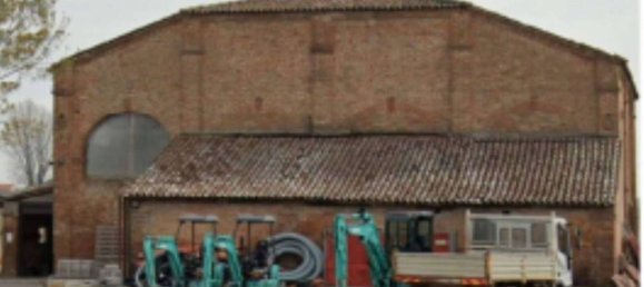 Apartamento de 3 habitaciónes en Ferrara, Italy No. 266516 6