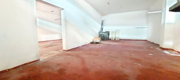  عقار تجاري في Tricase, Italy 230متر مربع رقم 131979 4