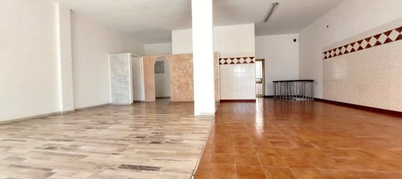  عقار تجاري في Tricase, Italy 230متر مربع رقم 131979 16