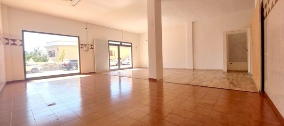  عقار تجاري في Tricase, Italy 230متر مربع رقم 131979 21