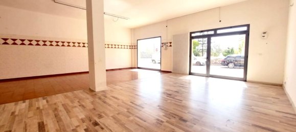  عقار تجاري في Tricase, Italy 230متر مربع رقم 131979 17