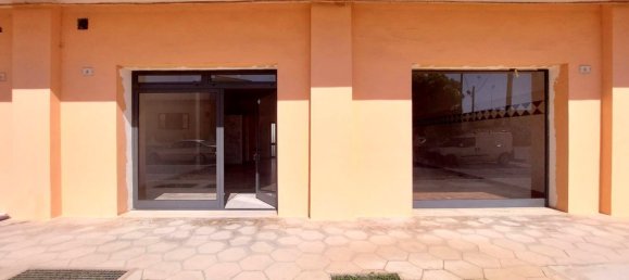  عقار تجاري في Tricase, Italy 230متر مربع رقم 131979 11