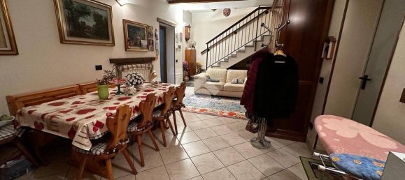 2 bedrooms Apartment in Calcinate, Italy No. 337404 13