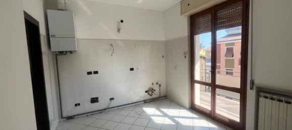 3-Zimmer Wohnung in Piacenza, Italy, Nr. 258432 10