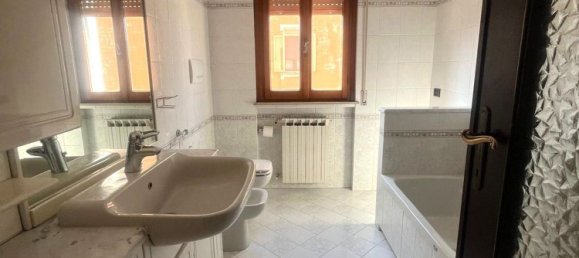 3-Zimmer Wohnung in Piacenza, Italy, Nr. 258432 13