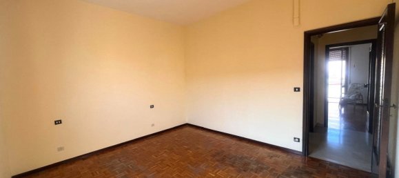 3-Zimmer Wohnung in Piacenza, Italy, Nr. 258432 14