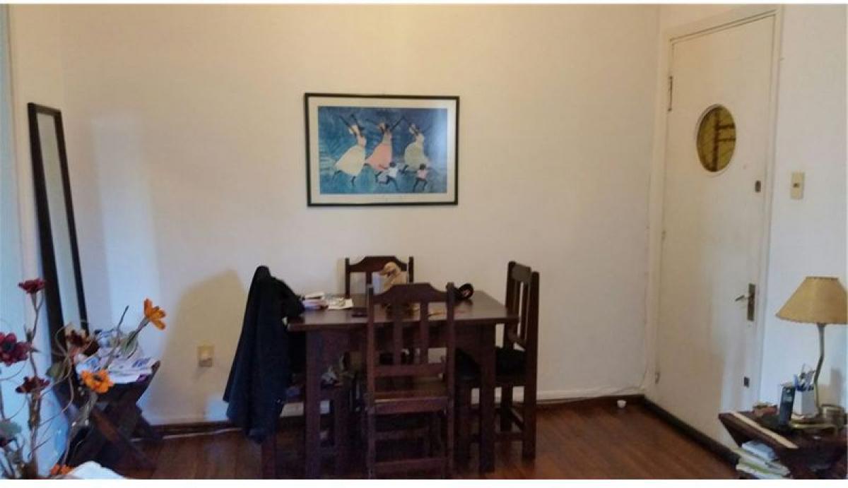 3 bedrooms Apartment in Montevideo, Uruguay No. 7866