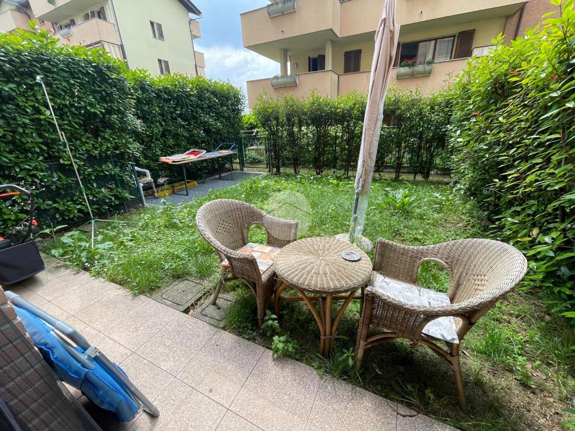 3 rooms Apartment in Lissone, Italy No. 235906