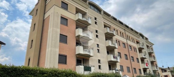 3 rooms Apartment in Lissone, Italy No. 235906 20