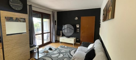 3 rooms Apartment in Lissone, Italy No. 235906 5