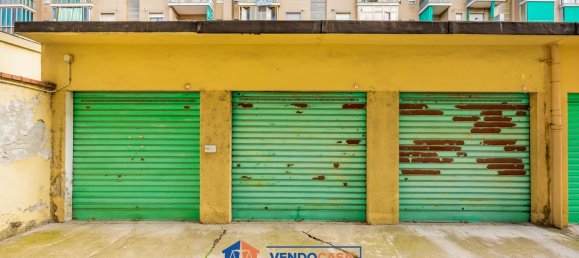 2 bedrooms Apartment in Turin, Italy No. 339884 31