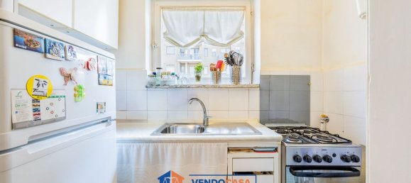 2 bedrooms Apartment in Turin, Italy No. 339884 11