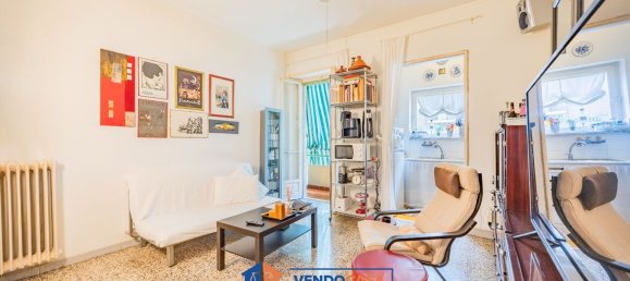 2 bedrooms Apartment in Turin, Italy No. 339884 9