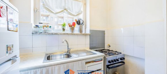 2 bedrooms Apartment in Turin, Italy No. 339884 10