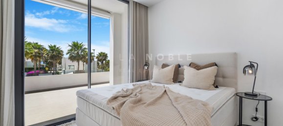 6 bedrooms Villa in Marbella, Spain No. 109013 27