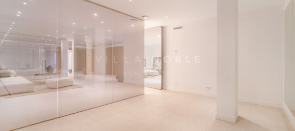 6 bedrooms Villa in Marbella, Spain No. 109013 11