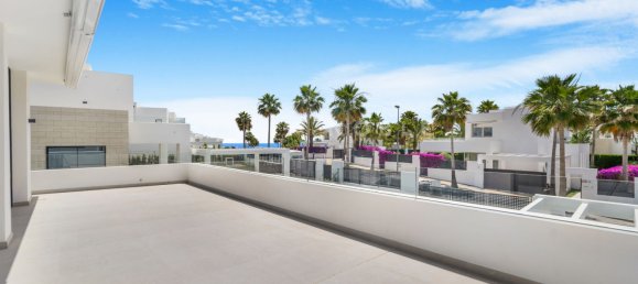 6 bedrooms Villa in Marbella, Spain No. 109013 24