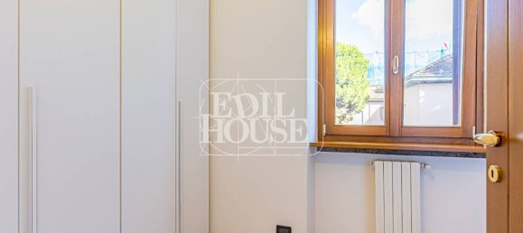 3 Schlafzimmer Haus in Como, Italy, Nr. 260675 37