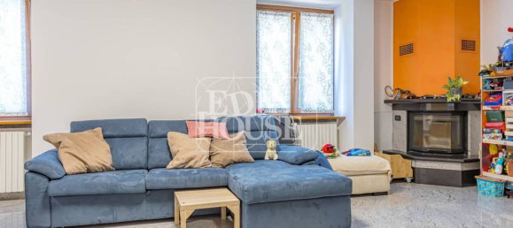 3 Schlafzimmer Haus in Como, Italy, Nr. 260675 18