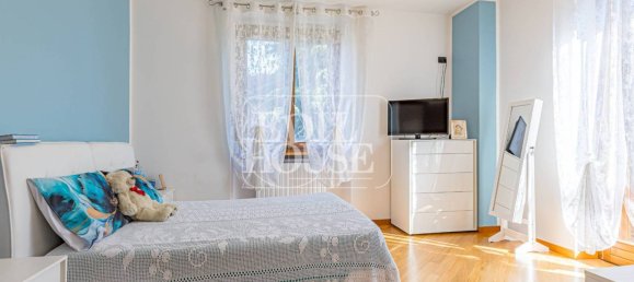 3 Schlafzimmer Haus in Como, Italy, Nr. 260675 47