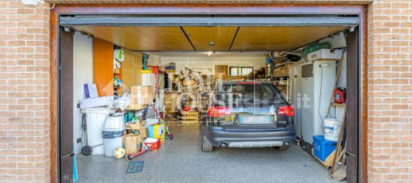 3 Schlafzimmer Haus in Como, Italy, Nr. 260675 8