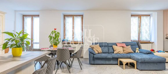 3 Schlafzimmer Haus in Como, Italy, Nr. 260675 19