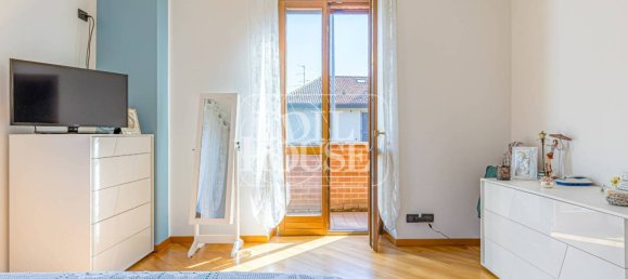 3 Schlafzimmer Haus in Como, Italy, Nr. 260675 50