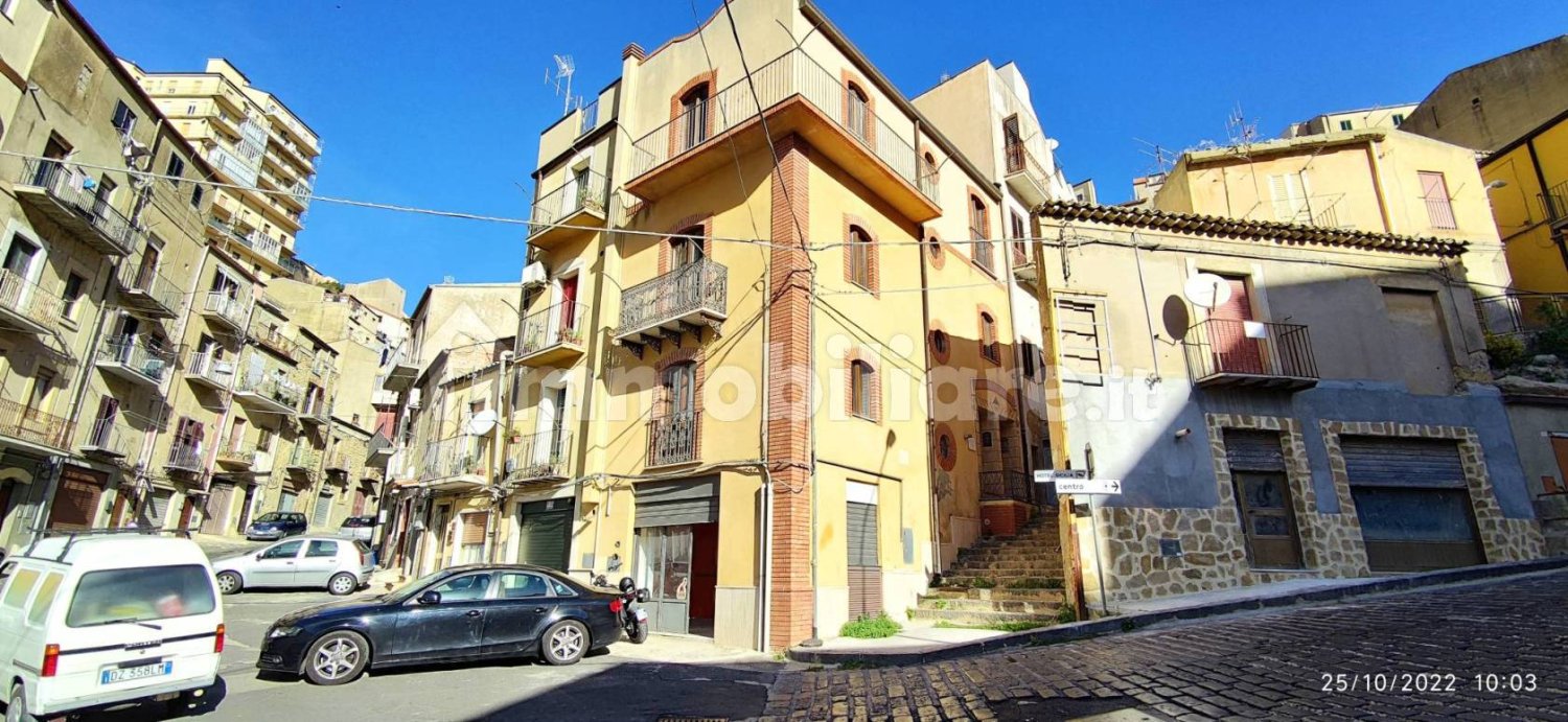 2 غرف نوم فيلا في Enna, Italy رقم 351585