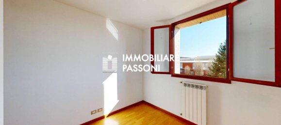 Квартира с 3 комнатами в Фаньяно Олона, Италия № 132847 7