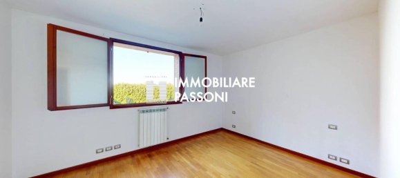 Квартира с 3 комнатами в Фаньяно Олона, Италия № 132847 17