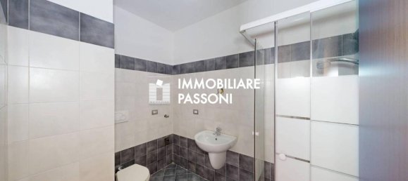 Квартира с 3 комнатами в Фаньяно Олона, Италия № 132847 8