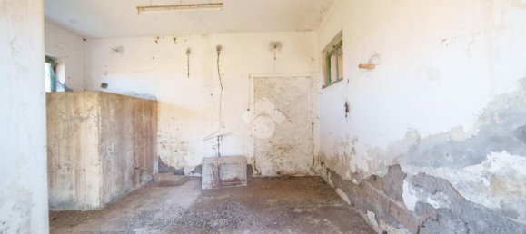 Дом с 2 комнатами в Тарквиния, Италия № 289709 17