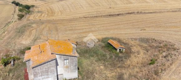 Дом с 2 комнатами в Тарквиния, Италия № 289709 33