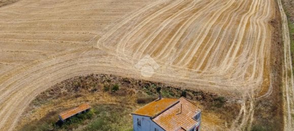 Дом с 2 комнатами в Тарквиния, Италия № 289709 34