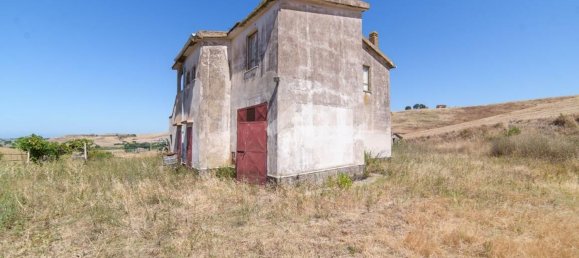 Дом с 2 комнатами в Тарквиния, Италия № 289709 27