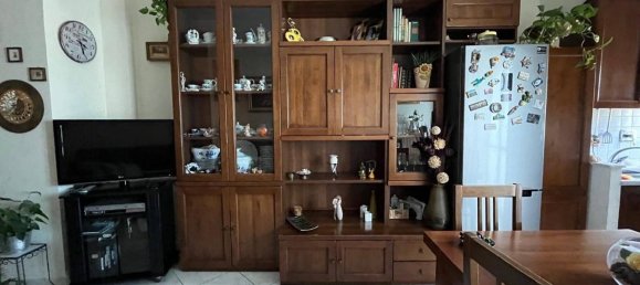 3 rooms Apartment in Settimo Torinese, Italy No. 111159 2