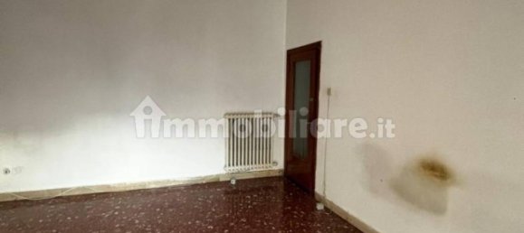 2 Schlafzimmer Wohnung in Pescara, Italy, Nr. 339701 5