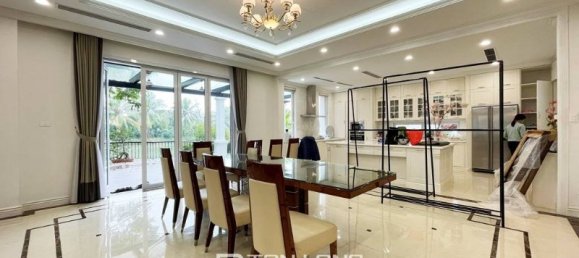 4 Schlafzimmer Villa in Long Bien, Vietnam, Nr. 696 6