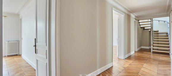 4 Schlafzimmer Doppelhaus in Paris, France, Nr. 182703 16