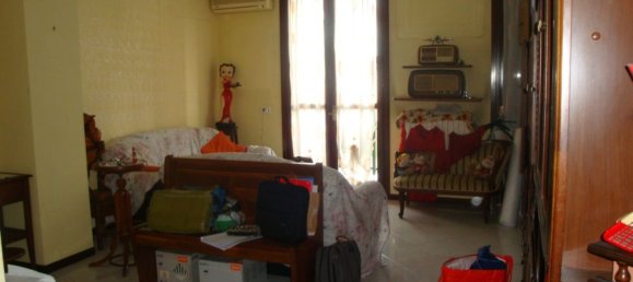 4 rooms Apartment in Cernusco sul Naviglio, Italy No. 287712 2