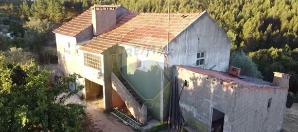 Дом с 2 спальнями в Томар, Португалия № 30411 4