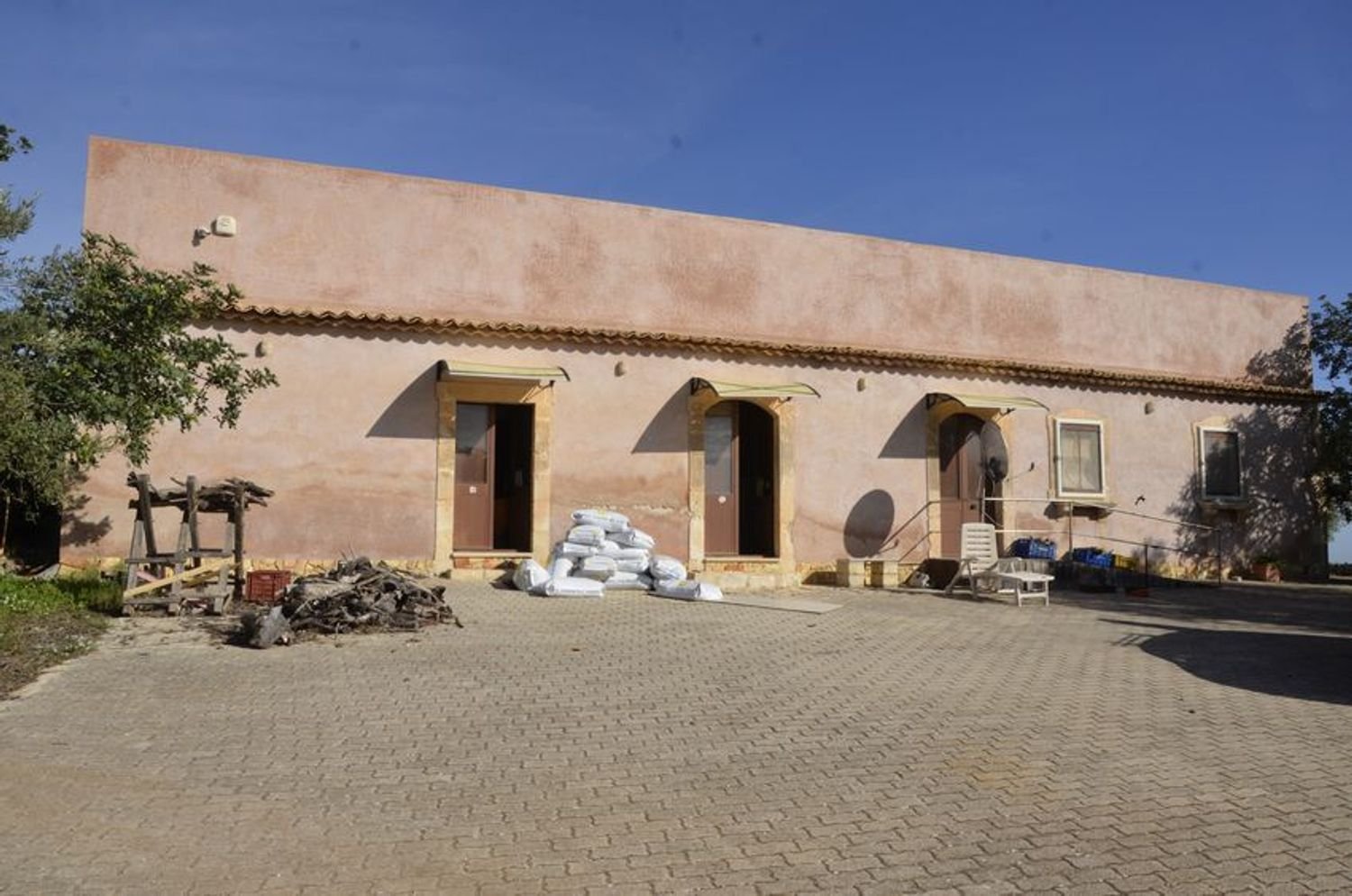 4 rooms House in Noto, Italy No. 190422