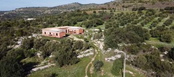 4 rooms House in Noto, Italy No. 190422 7