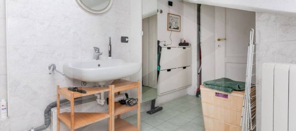 Квартира с 2 комнатами в Милан, Италия № 241127 20