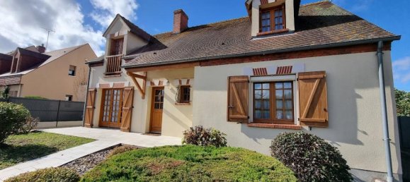 4 Schlafzimmer Haus in Artenay, France, Nr. 226794 2