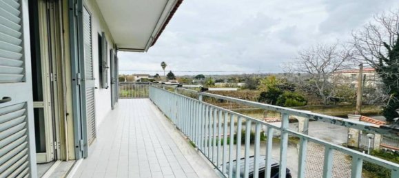 Квартира с 3 спальнями в Джульяно ин Кампанья, Италия № 273678 2