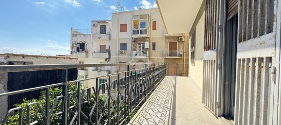 Apartamento de 5 habitaciónes en Messina, Italy No. 36665 23