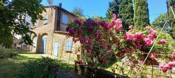 5 rooms House in Montaione, Italy No. 35181 26