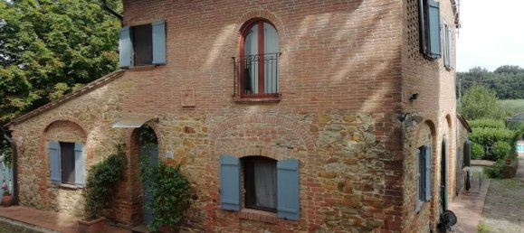 5 rooms House in Montaione, Italy No. 35181 2