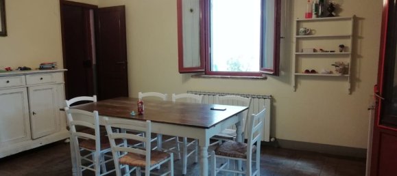 5 rooms House in Montaione, Italy No. 35181 12
